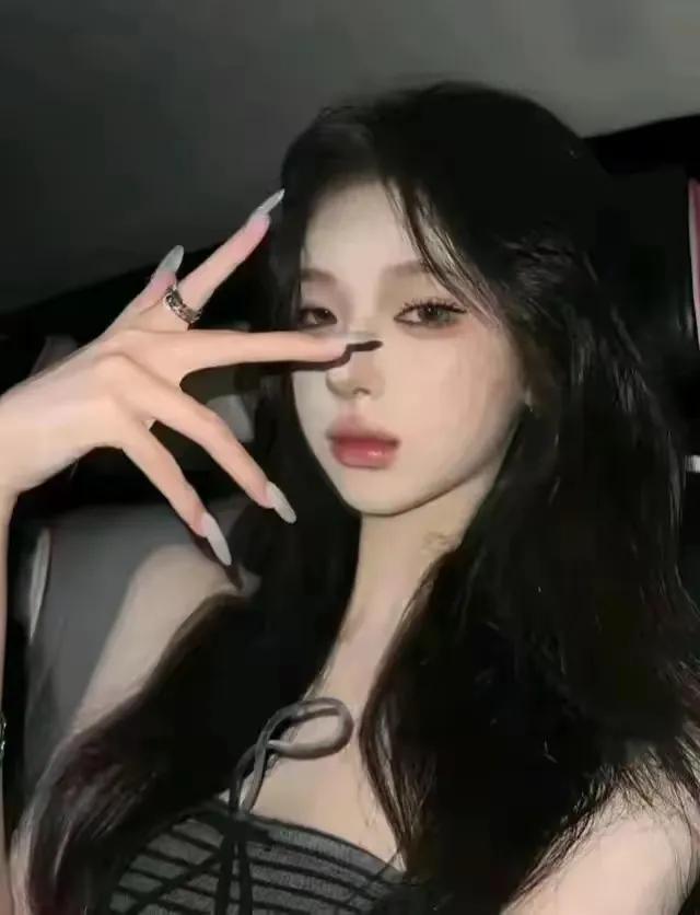 北京抓龙筋工作室:22岁按摩女技师哭诉,虽然月2万,但要经常服务四五十岁男人!