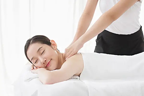 222.jpg 东方维也纳娱乐会所